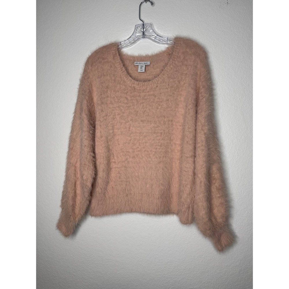 London Kaye Women‎ Blush Pink Fuzzy Eyelash Knit Crewneck Sweater Size Medium